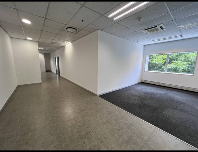 231M² OFFICE TO LET IN FORESHORE